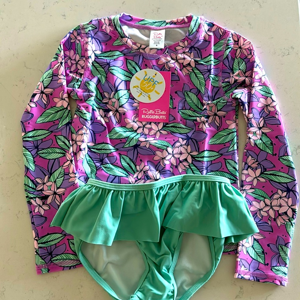 Brand New with Tags Ruffle Butts 2-piece size 6